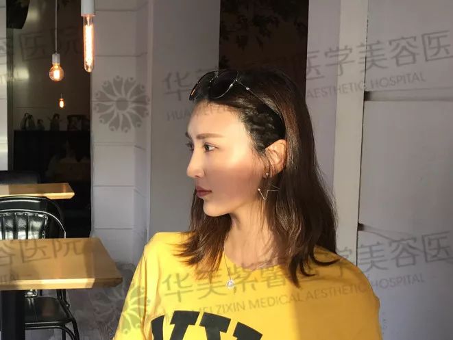 华美紫馨整形医院：47岁的ta整容190余次，只为变成明星！