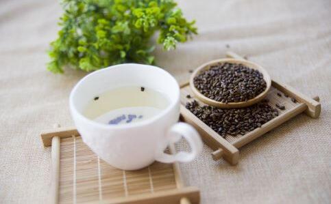 自制中草药减肥茶如何？这类“黑科技”不是人人适用~