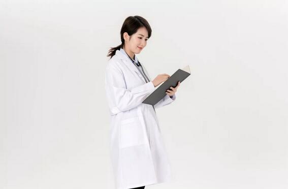 宽下颌角整形+鼻翼缩小对比图，来看看他们的改变~