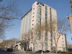 黄寺整形价格表分享，2019热门项目及收费情况分享~ width=