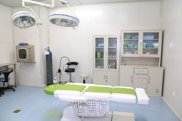 重庆军美和时光哪个好?口碑不错的医院该如何选择!