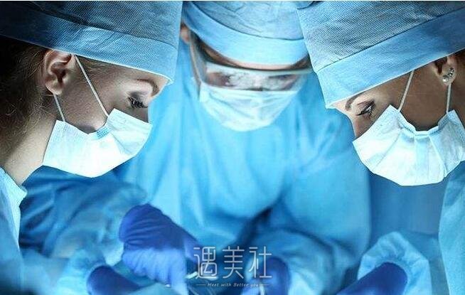 青岛大学附属医院整形科怎么样?张维娜医生个人简介一览~
