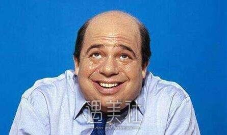 严重脱发是什么原因引起的|脱发原因大盘点~