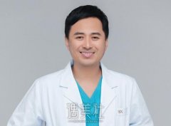 圣嘉新李朕丰胸多少钱？乳房圣手收费不便宜吧？ width=