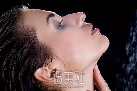 歪鼻整形