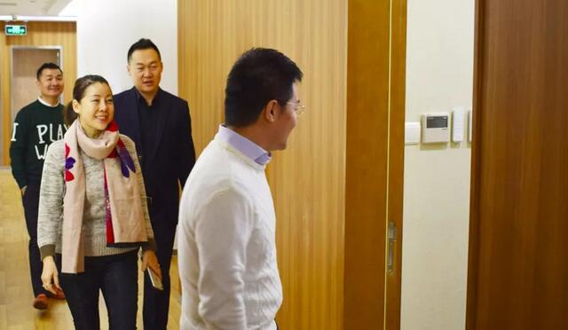 大咖来访|中国手游出海启航人和中国唱新闻******人到访维凯尔~