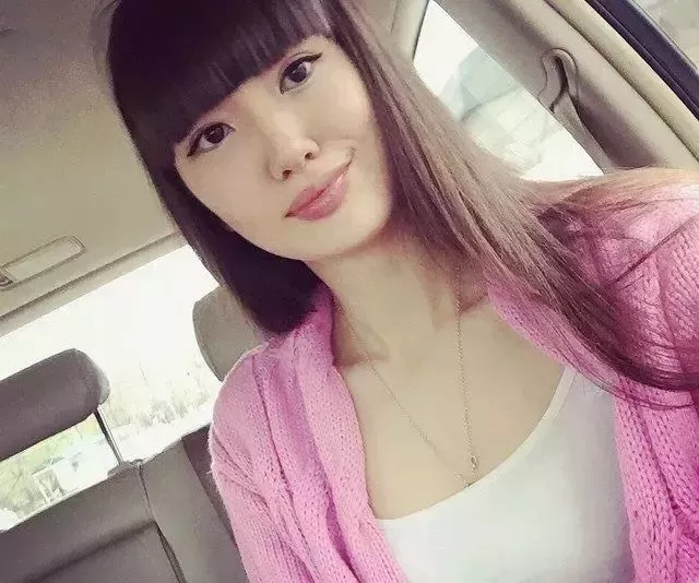 12头身漫画版美少女，整容换头后丑得看不下去？！
