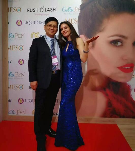 支凌翔院长受邀出席摩纳哥AMWC世界医学美容抗衰老大会~