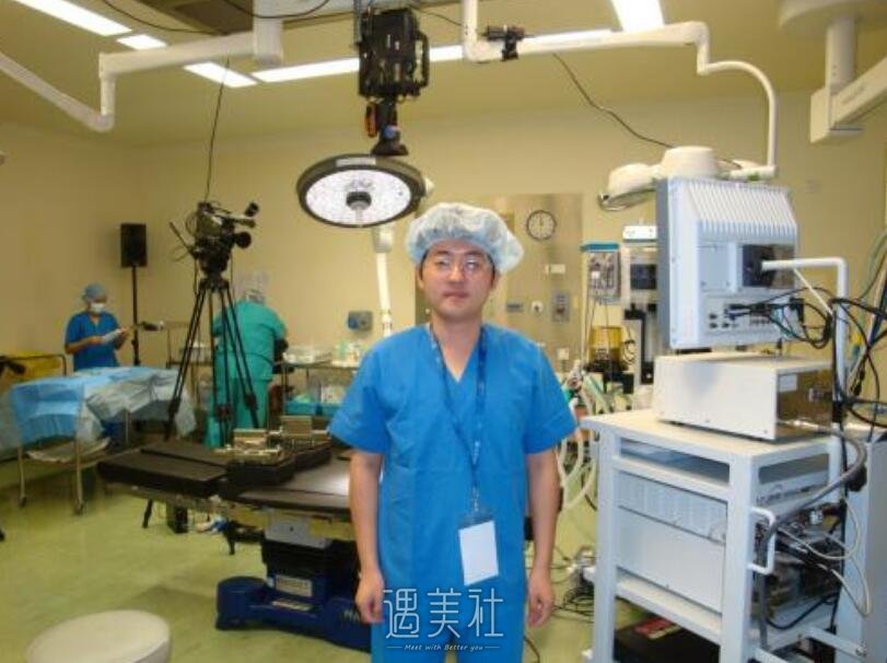刘春军做眼袋怎么样?刘春军割眼袋案例来袭~