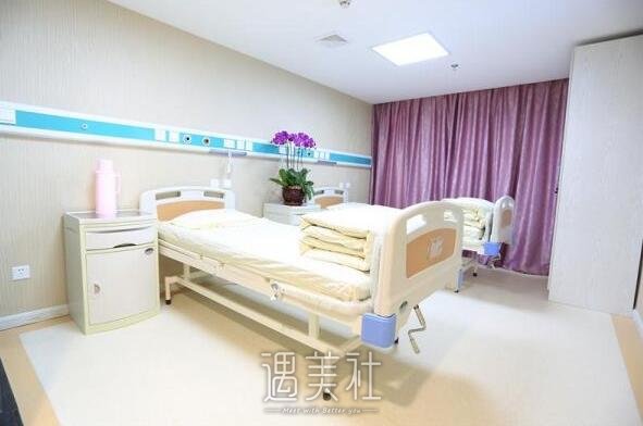 南京微颜和华美哪个好?咱这样来对比哦~