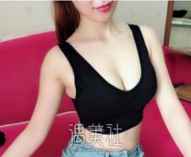 李朕,脂肪丰胸