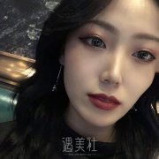 假体隆鼻术后鼻尖发红的原因?该怎么办? width=