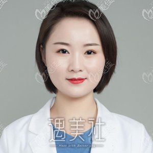 刘超凡 width=