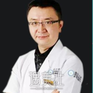 刘洪 width=