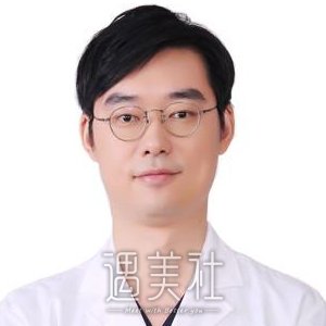 徐文龙 width=