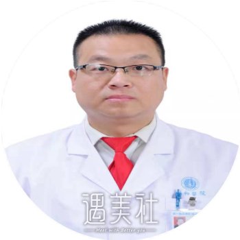 何俊峰 width=