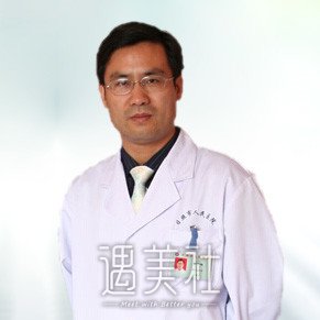 董子迎 width=