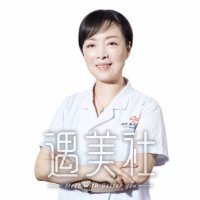 胡霜红 width=