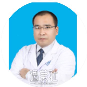 闫宏山 width=