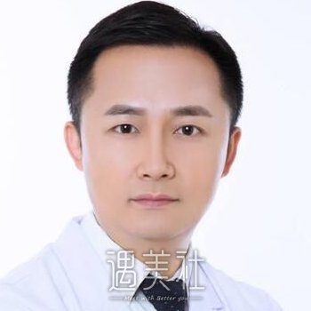 万磊  width=