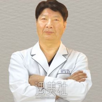 郑容辉 width=