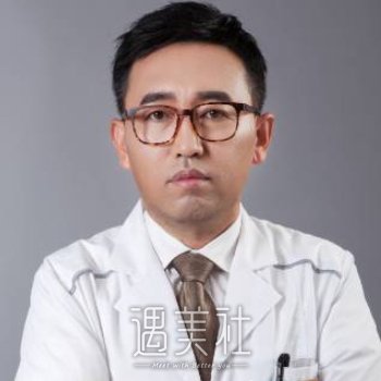 刘向文 width=
