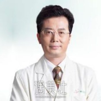 李玉杰 width=