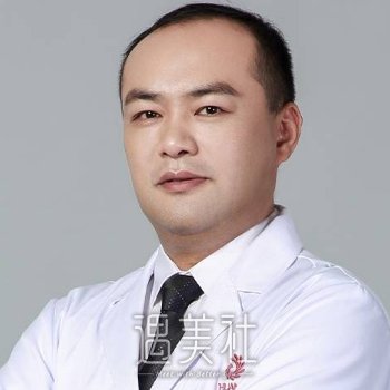 胡凯 width=