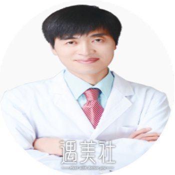 杨伟 width=