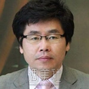 赵锡泰 width=