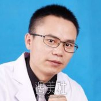 梁青松 width=