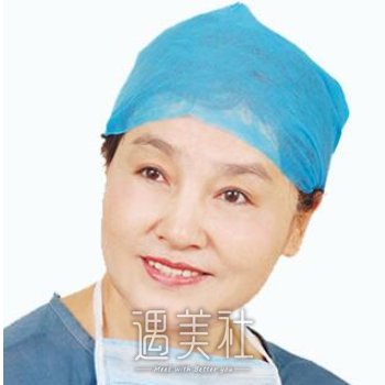 康玉琴 width=