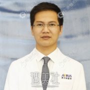 屈兴明 width=