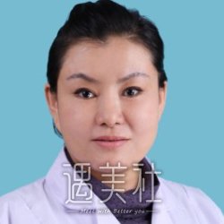 李咏梅 width=