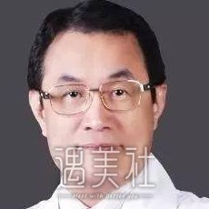 陈威宏 width=