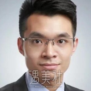 李焕初 width=