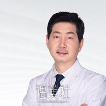 李昌 width=