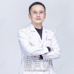 王杰 width=