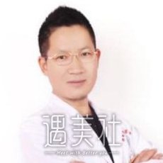 邱成玉 width=