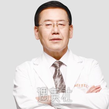 朴哲洪 width=