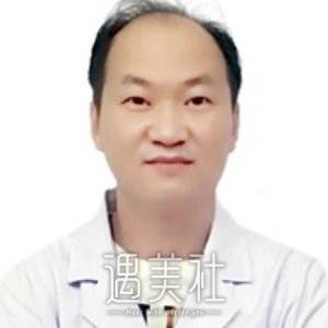 朱成浩 width=