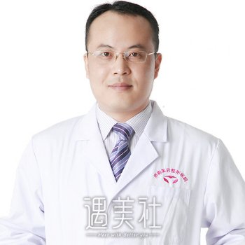 王国明 width=