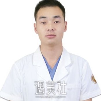 张啸天