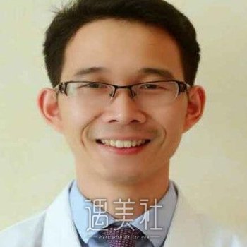王斌