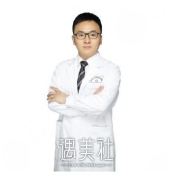 银伟男