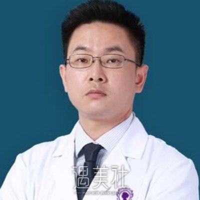 刘健
