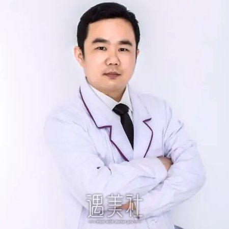 郑伟