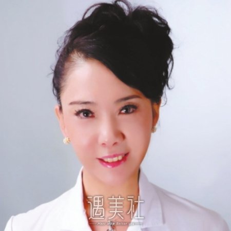 李芳 width=