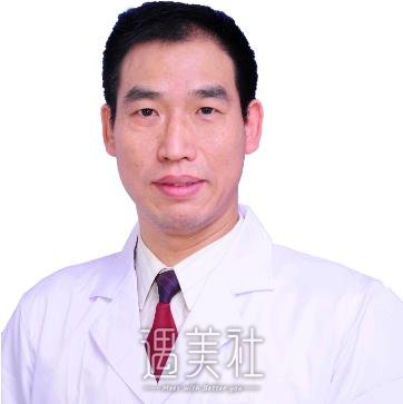 秦明灿 width=