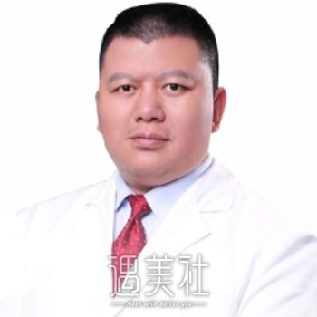 徐雅轩 width=